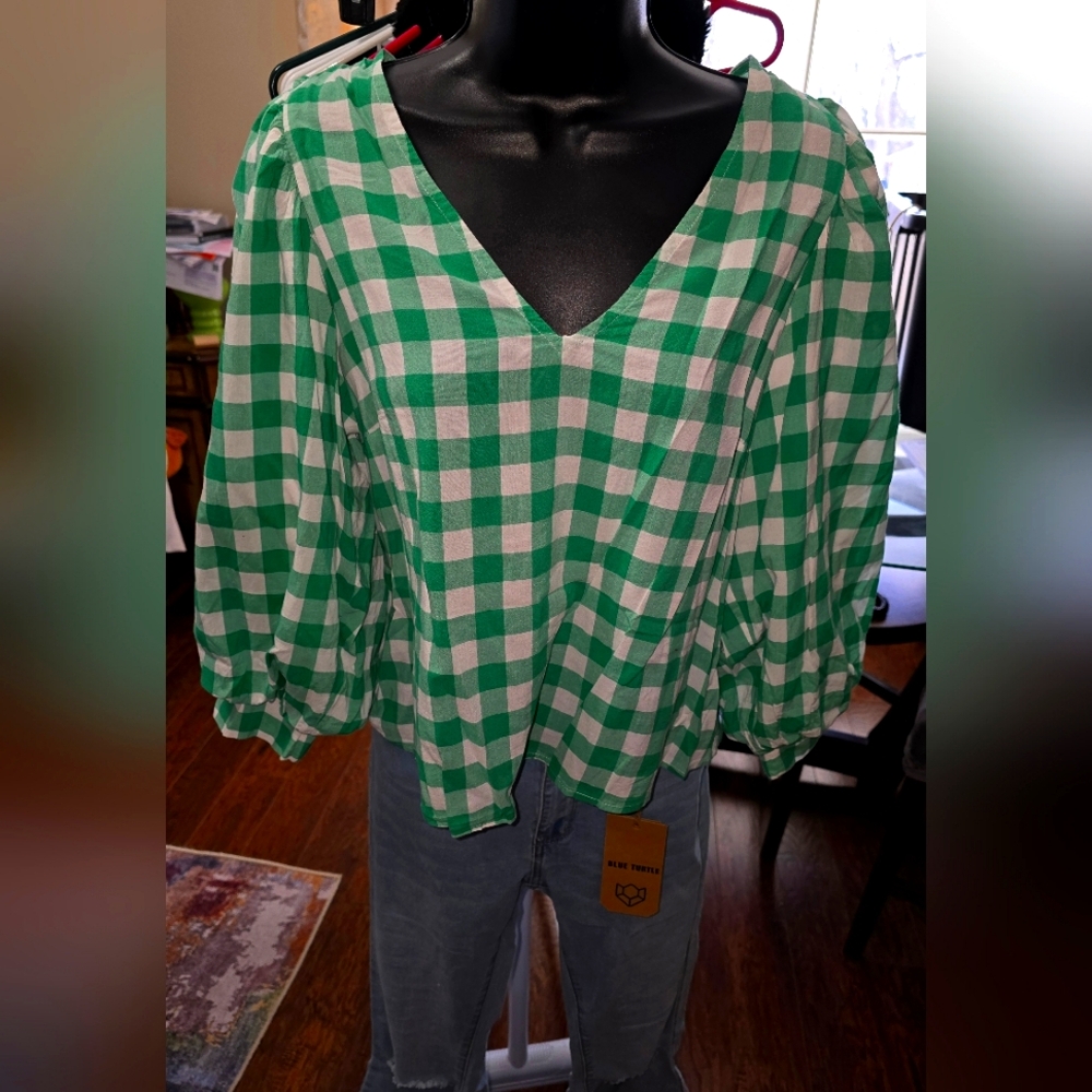 A New Day, Green And White Top, Sz M